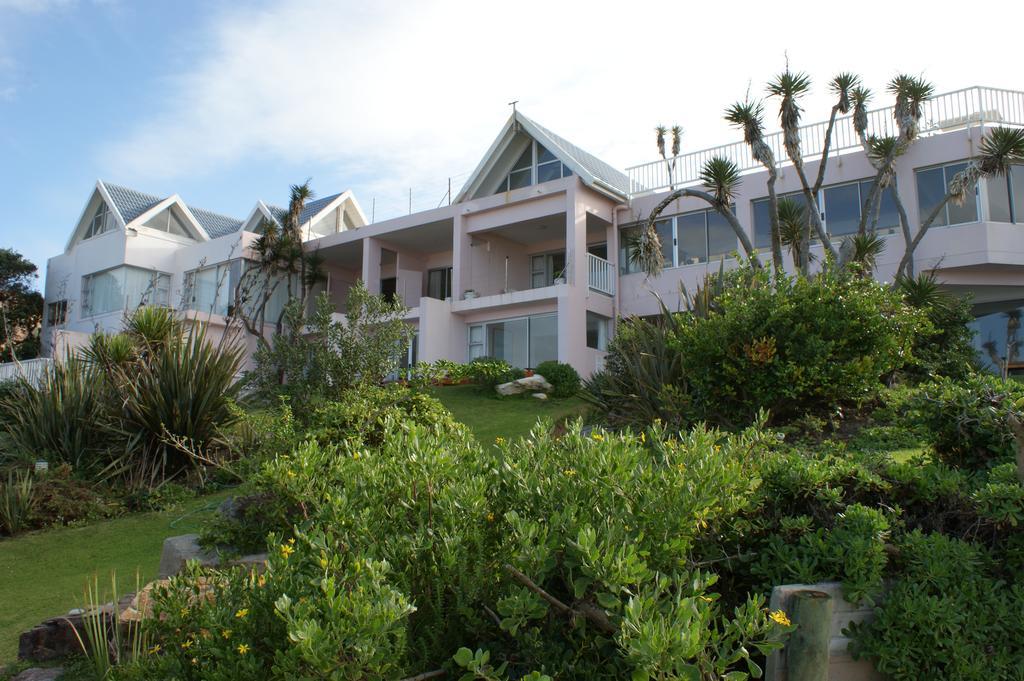 The Pink Lodge On The Beach Wildernis Exterior photo