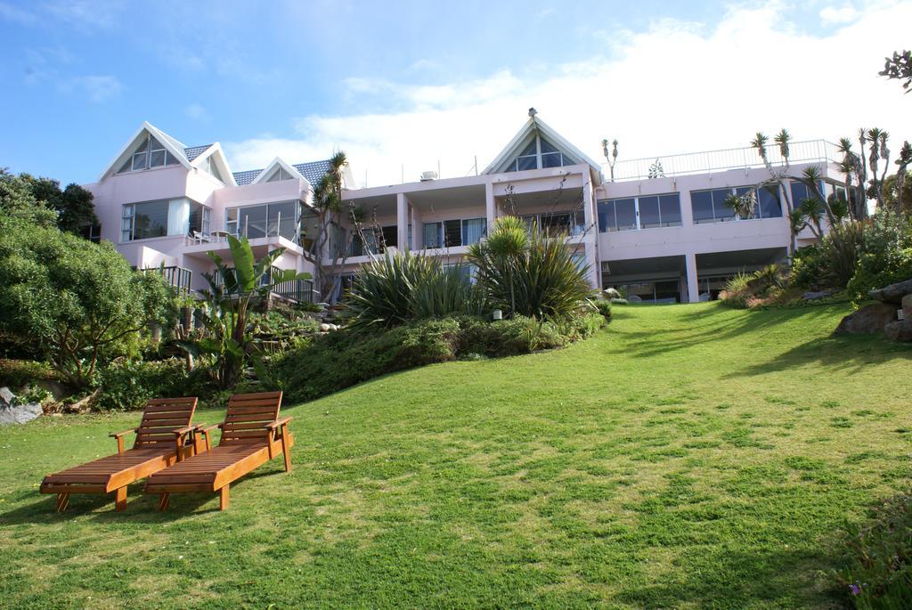The Pink Lodge On The Beach Wildernis Exterior photo