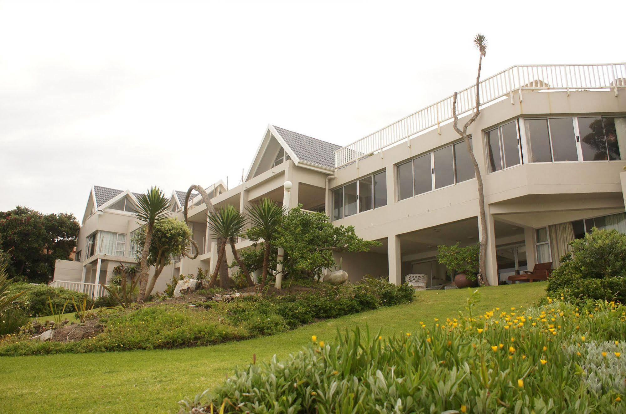 The Pink Lodge On The Beach Wildernis Exterior photo